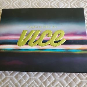 Urban Decay Vice Palette